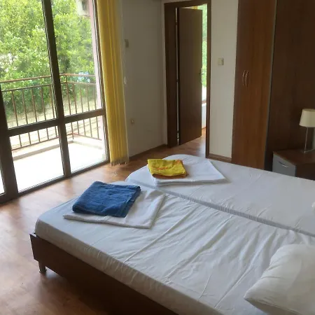 Pink Villas Elsa 别墅 阳光海滩